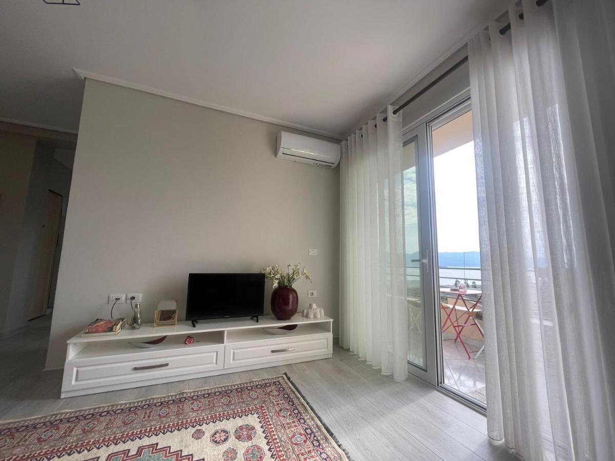 Kraal Apartment *