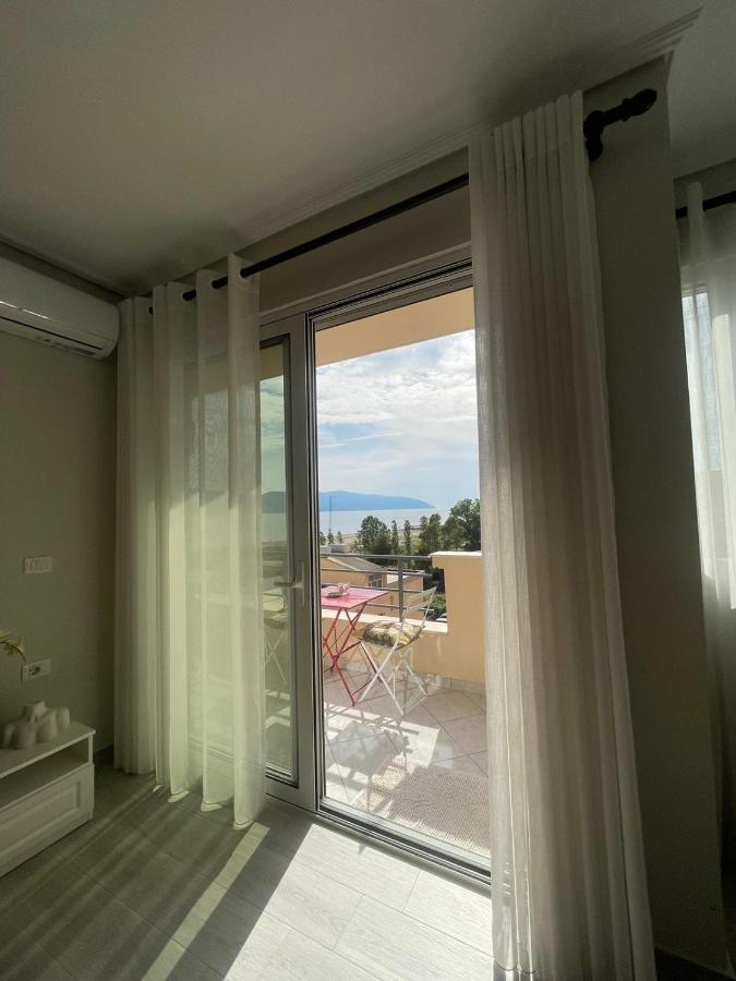Kraal Apartment *
